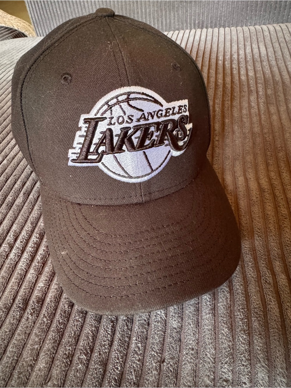 Los Angeles Lakers Black Baseball Cap